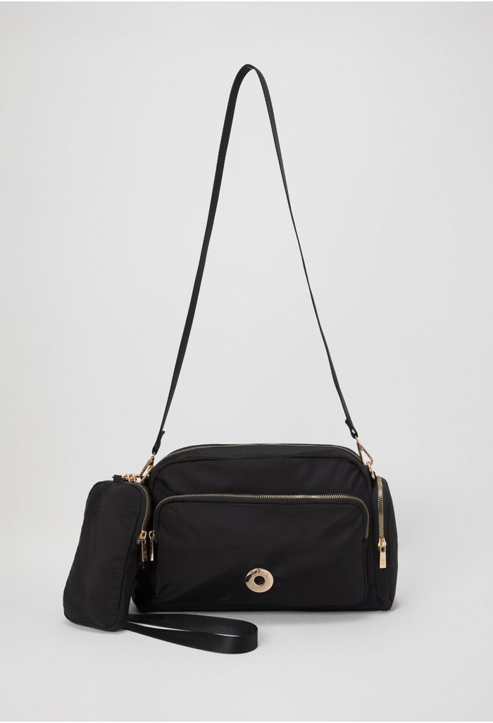 MANOSLIBRES-NEGRO-E411952-1